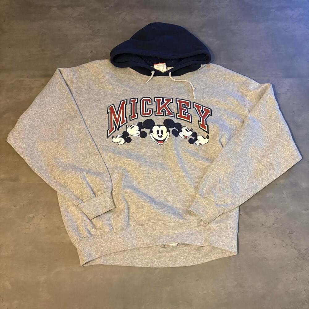 Vintage Mickey Inc. 90s Mickey Mouse Graphic Hoodie Grey
